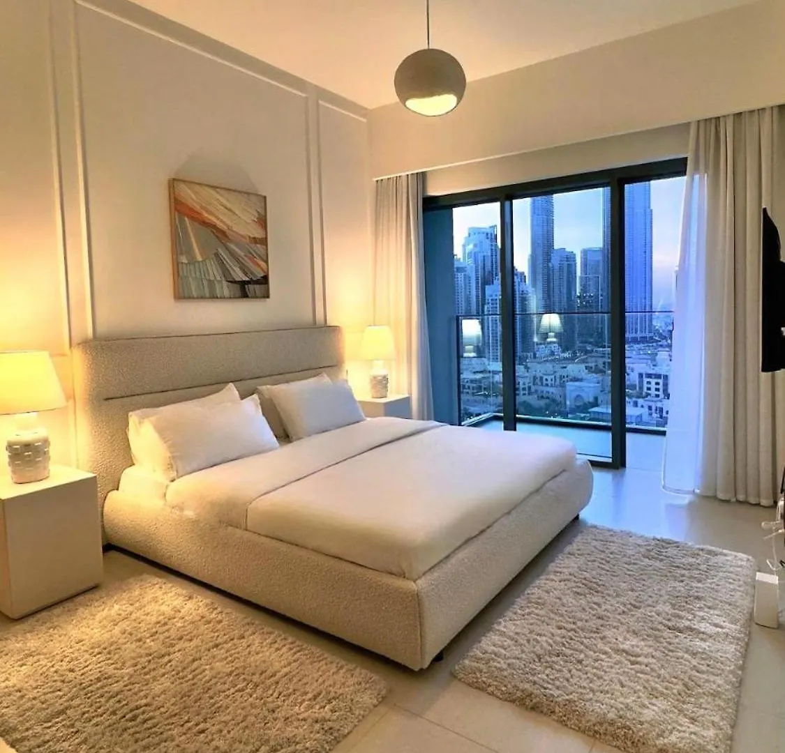 Burj Royale 2-Bedroom Apartment With The Best Burj Khalifa View Dubai